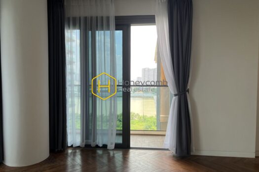 EC157169 1 Unfurnished apartment with an extraordinary view from Empire City for rent