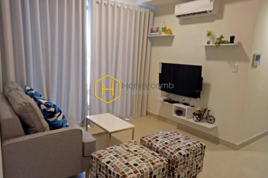 MTD T2 A1807 1 result Modern design with white tone at this 2 bedrooms apartment for rent in Masteri Thao Dien