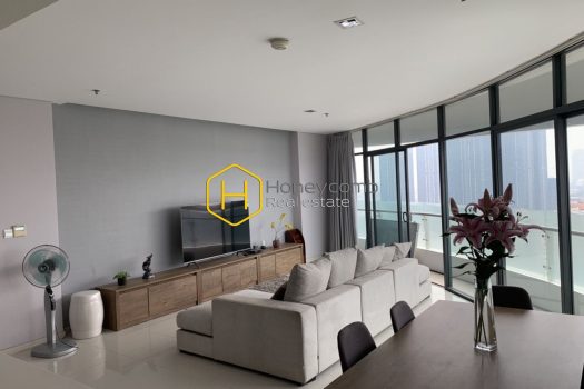 CITY B1 2405 1 2 result Enjoy your modern life with this perfect 3 bedrooms-apartment in City Garden