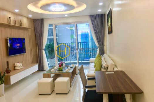 VD167601 3 result Start an enthusiastic day with this sun-filled apartment for rent in Vista Verde