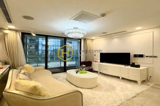 VGR169742 2 result A delicate 2-bedroom apartment in Vinhomes Golden River: Best choice ever!