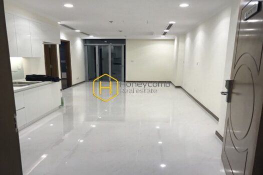 VH L4 4711 1 3 result Enjoy the peaceful atmosphere with this unfurnished apartment for rent in Vinhomes Central Park