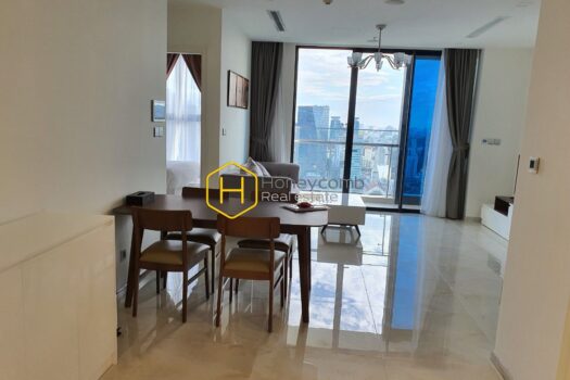 VGR82683 1 result Gorgerous apartment with simple but elegant interiors for rent in Vinhomes Golden River