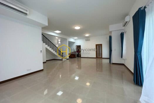 2V150887 5 Enjoy a worry-free life with this ultimate villa in District 2