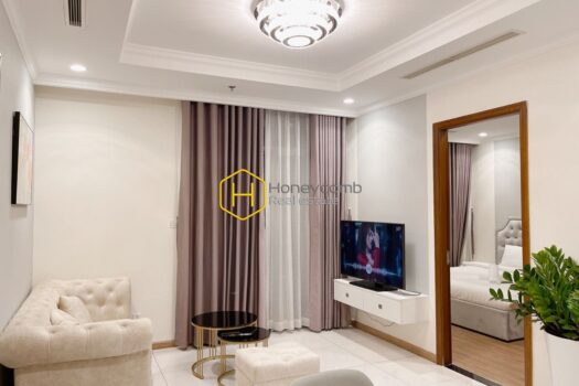 VH L1 3810 3 result A royal art apartment for rent only available at Vinhomes Central Park