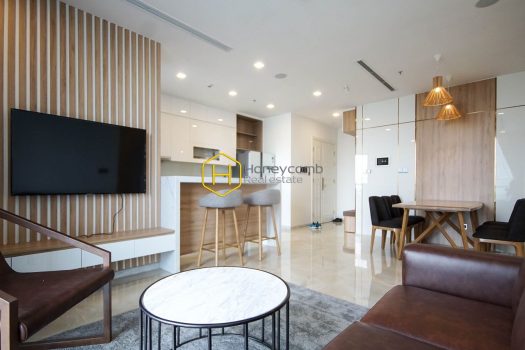 VGR L6 0602 5 result Sophistication is all about this Vinhomes Golden River apartment