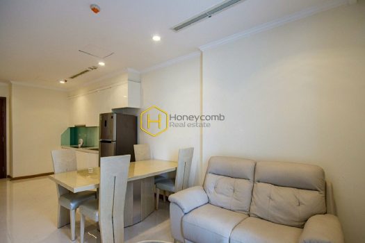 VH L3 4512 3 result Sweet and soothing tone and high-end interior in Vinhomes Central Park apartment