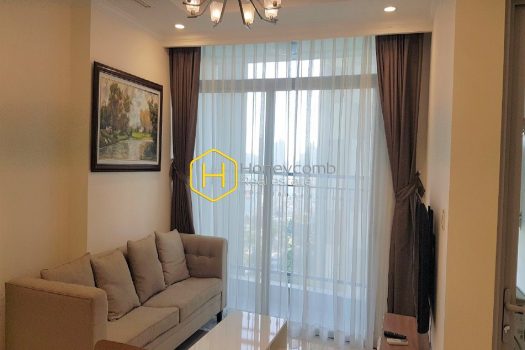 VH68342 L4 12B10 1 result Vinhomes Central Park aparment- Brand new and fully furniture with spacious living space