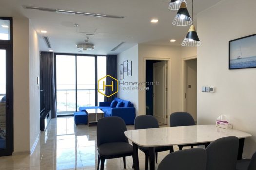 z4389564068619 d02fbb922c8c4ce9d3d4da6b09f0ca03 result Discover this ritzy apartment for rent in Vinhomes Golden River