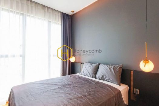 A mystery living space- The Feliz En Vista apartment with dark tone and modern design for lease