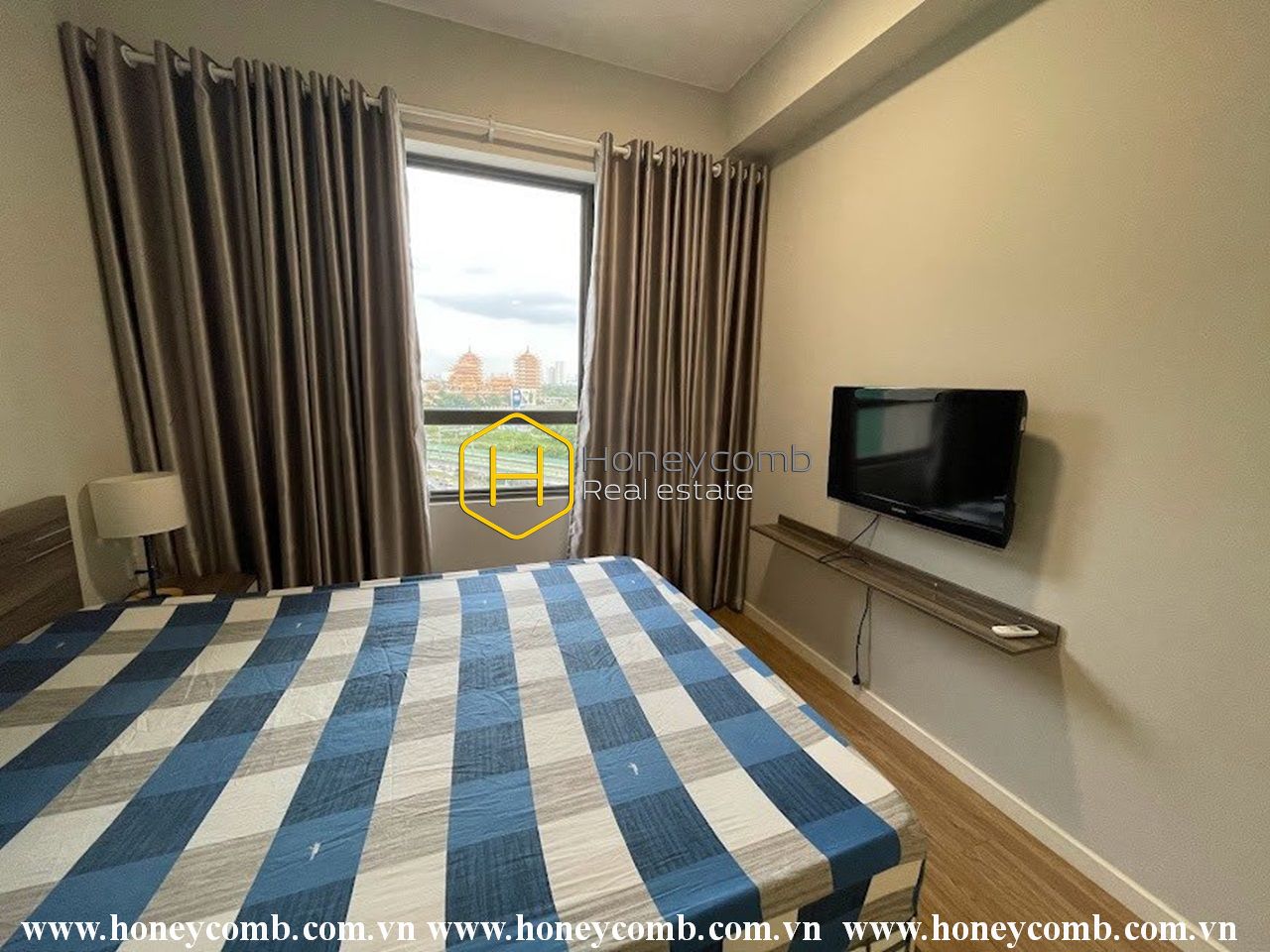 The new 2 bedrooms-apartment for lease in Masteri An Phu – Honeycomb