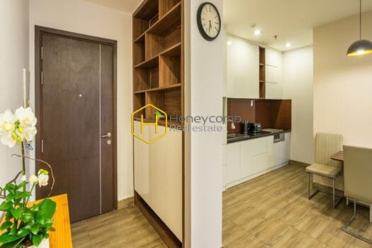 Explore the urban vibes in this modern Tropic Garden apartment