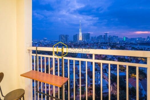 Explore the urban vibes in this modern Tropic Garden apartment