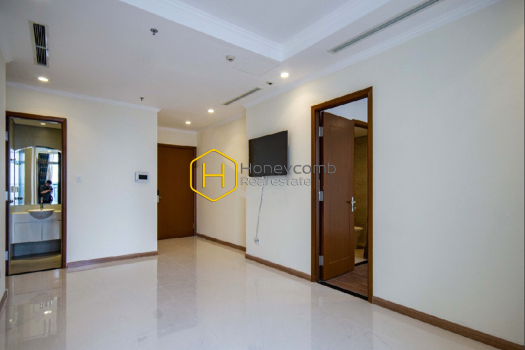 VH74293 3 result Spacious unfurnished apartment awaits you to design it yourself in Vinhomes Central Park