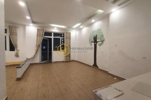 Alluring villa for rent with rustic design in District 2