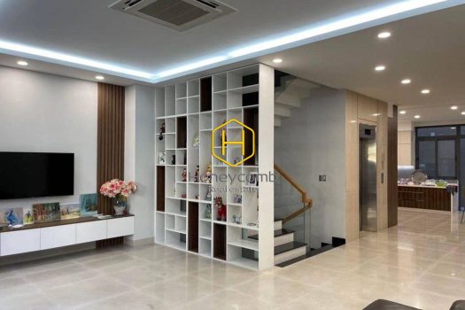 Nobody can resist the beauty of this villa in An Phu Ward