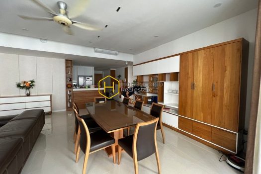 A charismatic apartment for rent in The Estella