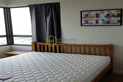 Three bedroom apartment with high floor, city view and new furniture in Masteri Thao Dien for rent