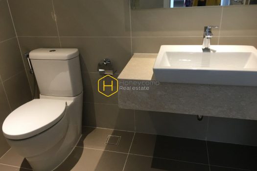 Express your individuality in this unfurnished apartment at Diamond Island