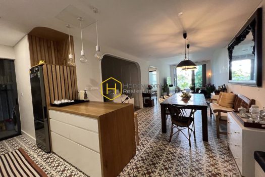 An Empire City apartment for rent with friendly Scandinavian interiors