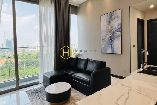 You will be impressed by the gorgeous beauty of this urban design apartment in Empire City