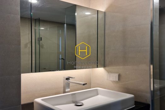 Unfurnished apartment with afforable price at Empire City