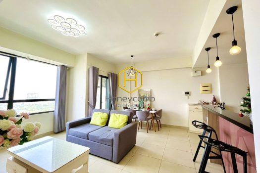 MTD43833 4 The 2 bed-apartment with harmonious colour will give you a refreshing feeling at Masteri Thao Dien