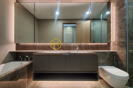 Such an amazing unfurnished apartment with full of sunshine in The River Thu Thiem