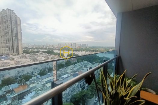 Feel the sweet space and gentle colors in the Sunwah Pearl apartment