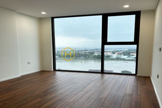 Get a desirable river view in this Thao Dien Green unfurnished apartment