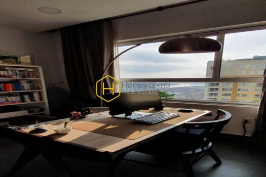 Indulge the dawn from this tranquil Tropic Garden apartment