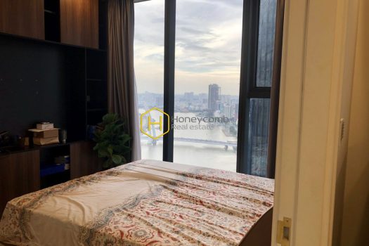 A chic apartment with brilliant accent wall corners in Vinhomes Golden River is now for rent