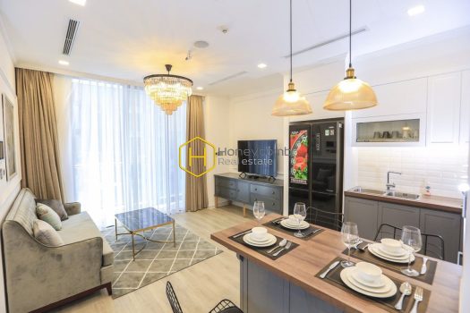 VGR L6 3810 6 result How do you think about this luxurious 2 bedrooms-aprtment in Vinhomes Golden River ?