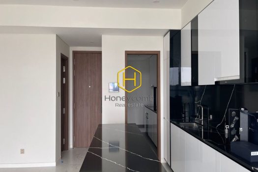 Beautiful light-filled apartment with no furniture is available now in The Metropole Thu Thiem