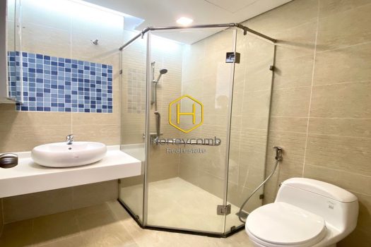 Live the High Life in Premium Apartment At Vinhomes Central Park