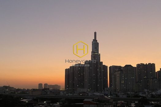 An enchanting apartment in typical modern Asian design at City Garden