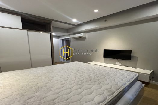 Contemporary Apartment with Breathtaking Views At Masteri Thao Dien