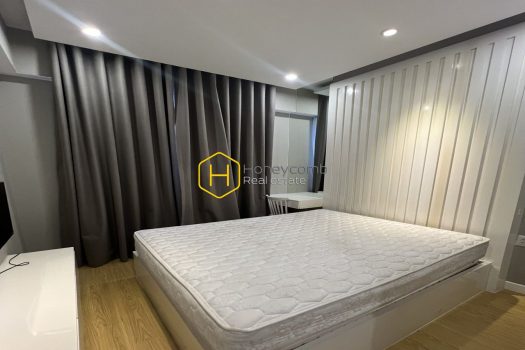 Contemporary Apartment with Breathtaking Views At Masteri Thao Dien