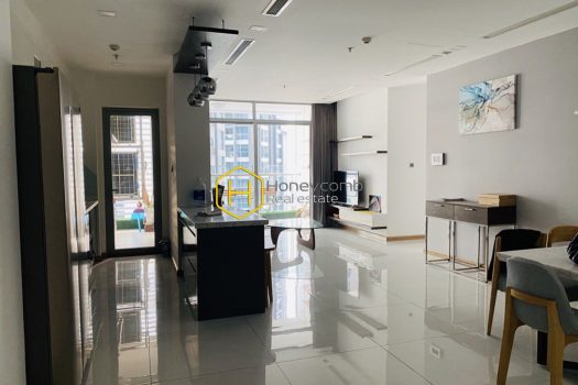 VH106399 2 result Superior Vinhomes Central Park apartment demonstrates the class of luxurious architecture