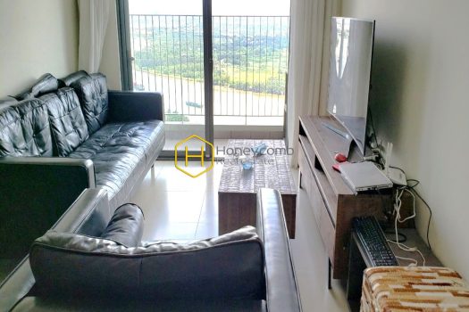 z2122079218153 dbb5a2b308f97057207bc0b28c2cf2d0 result Grab the tranquil Saigon river view from this 3-bedroom alluring apartment for rent in Masteri Thao Dien