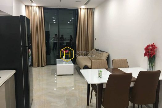 422672687 918532836721855 2435548233610310242 n result Contemporary Living at Vinhomes Golden River -Furnished Apartment with Modern Touch