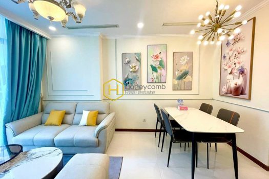 You can have a luxurious and artistic life in this Vinhomes Central Park apartment