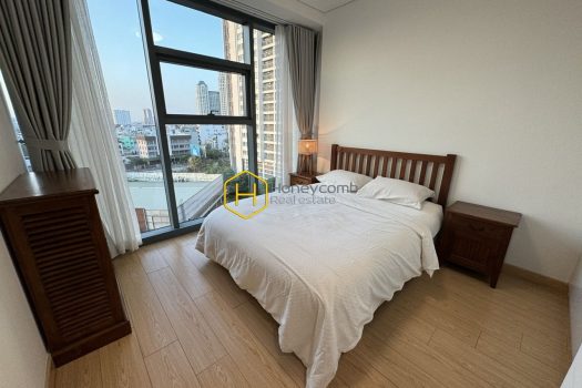 Impressed by the bold combination in the Sunwah Pearl apartment