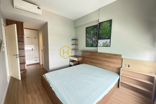 Enjoy romantic and fresh corners at the Masteri An Phu apartment
