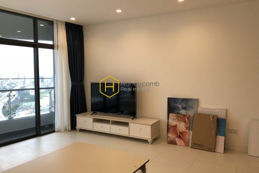 Enjoy life to the fullest with this City Garden apartment