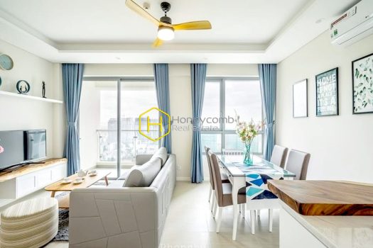 DI233221 B 2509 2 A warm living space with royal yellow tone in Diamond Island apartment