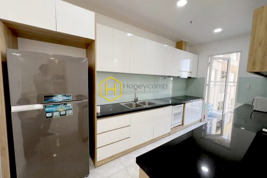 Unfurnished Tropic Garden apartment will stimulate your mind