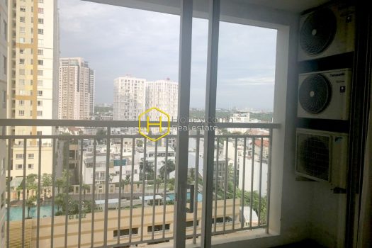 Unfurnished Tropic Garden apartment will stimulate your mind