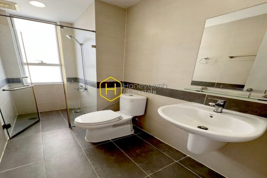 Unfurnished Tropic Garden apartment will stimulate your mind