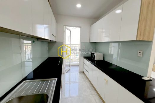 Unfurnished Tropic Garden apartment will stimulate your mind